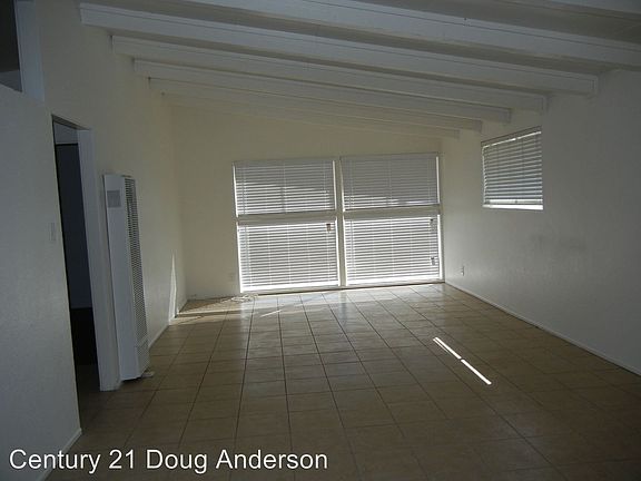 4th image of 1103 W Avenue J6