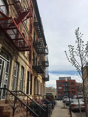 Rented by Sher Management | media 24