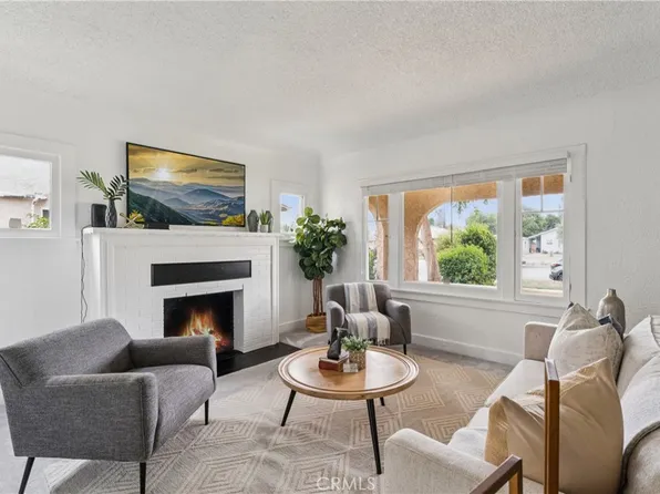 2895 N Sierra Way, San Bernardino, CA 92405