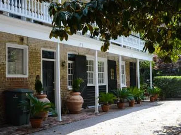 35 1/2 Hasell St, Charleston, SC 29401