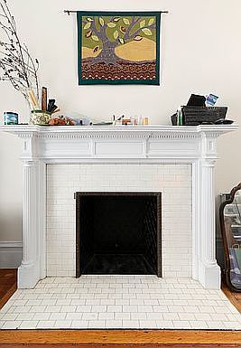 2nd image of 14 W 86th St #5R