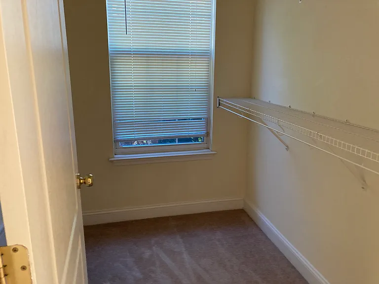 Walk in Closet