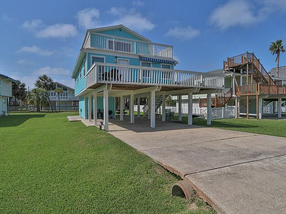 2nd image of 13814 San Domingo Dr