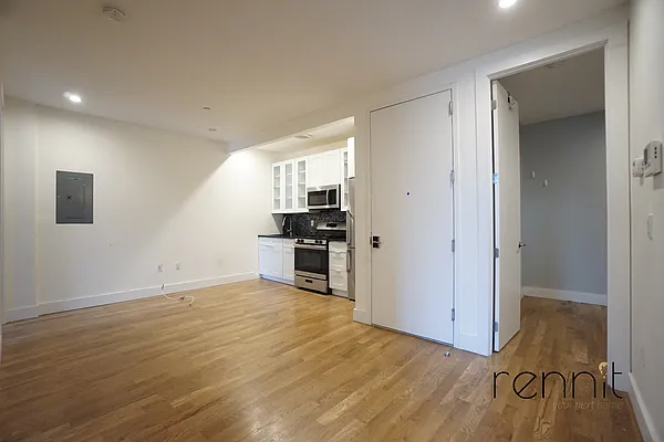 Rented by Rennit Inc. | media 38