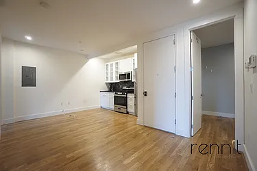 Rented by Rennit Inc.