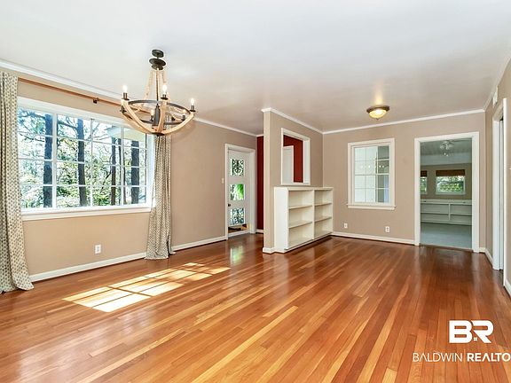 5th image of 419 Ridgecrest Ct
