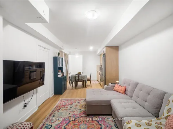 2545 Simcoe St N #2413, Oshawa, ON L1L 1C7