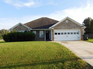 100 Turtle Point Dr, New Market, AL 35761