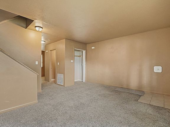 4th image of 1118 Lincoln Ave