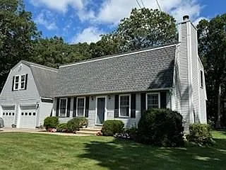 3 bed, 1.0 bath, 1632 sqft, $2,200 — Photo 2