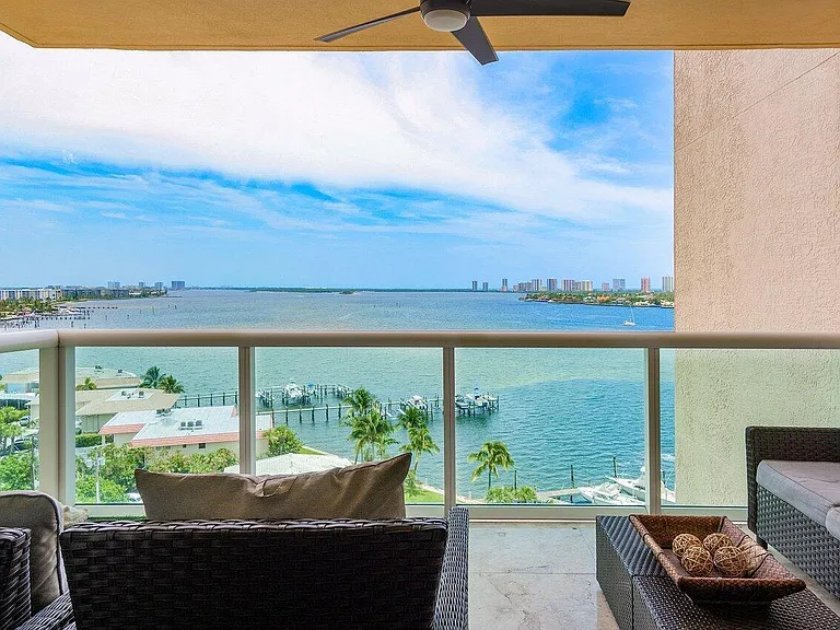 2650 Lake Shore Dr #1003 — Photo 5