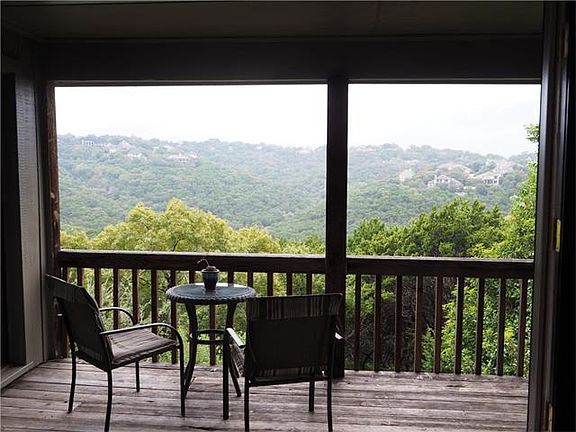 3rd image of 4403 Stony Meadow Ln