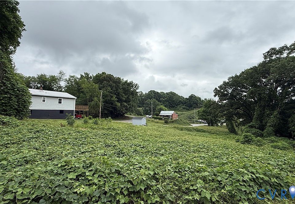 1st image of 305 Sellers St