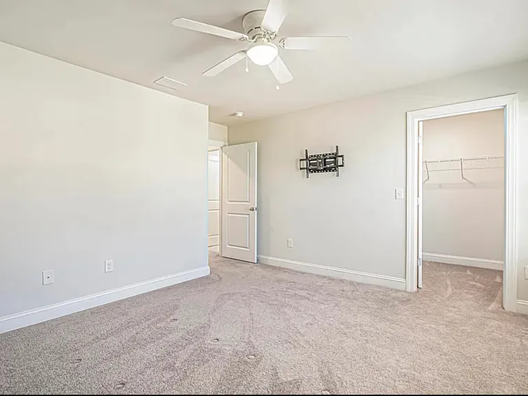 2664 Stellar Loop — Photo 16