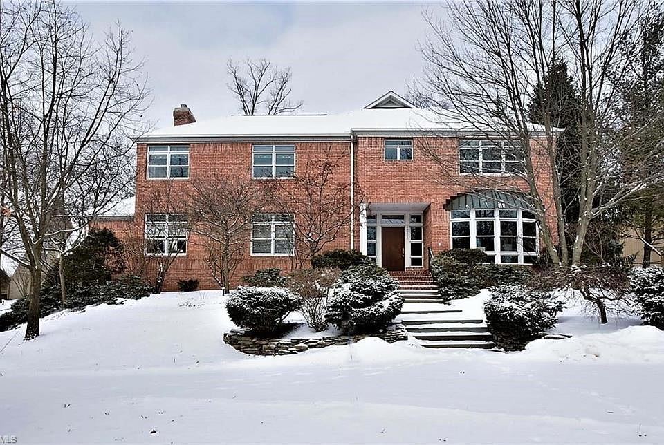 1st image of 24225 Woodside Ln