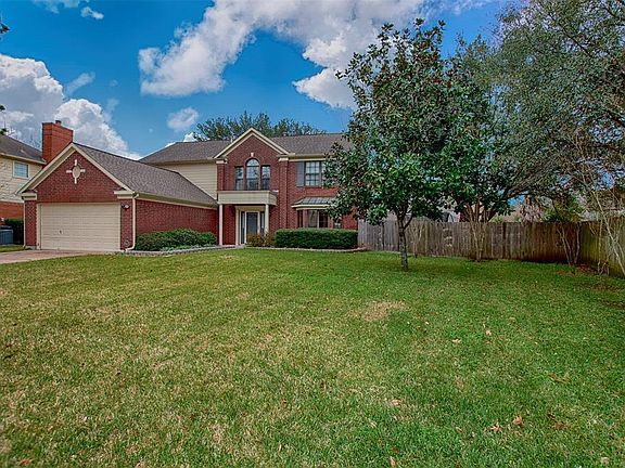 2nd image of 14719 Graywood Grove Ln