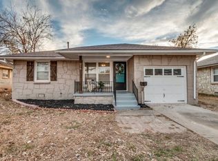 216 E Coe Dr, Midwest City, OK 73110