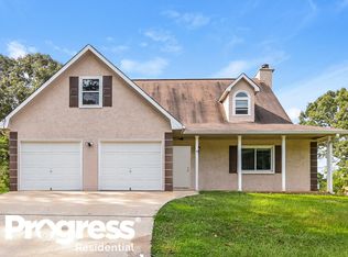 130 Bear Run Ct, Chattahoochee Hills, GA