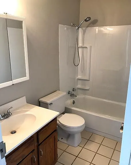 2938 Elam Village Dr — Photo 11