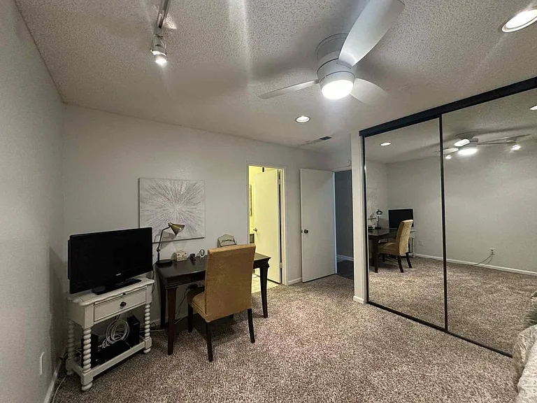 4 Hermosillo Ln — Photo 16