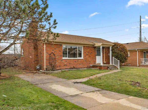 5083 Argonne St, Trenton, MI 48183