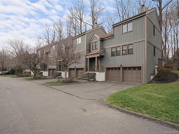 2nd image of 93 Heatherwood Dr #93