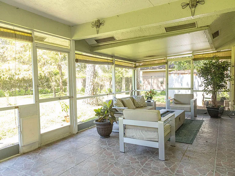 14010 Aster Ave — Photo 33