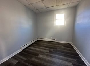 854 King Philip St APT 1, Fall River, MA 02724