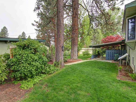 5th image of 1708 S Linda Ln
