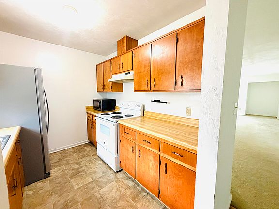 4th image of 1844 Meriadoc Ct