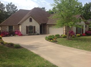 298 Stonebridge Ct, Gilmer, TX 75645