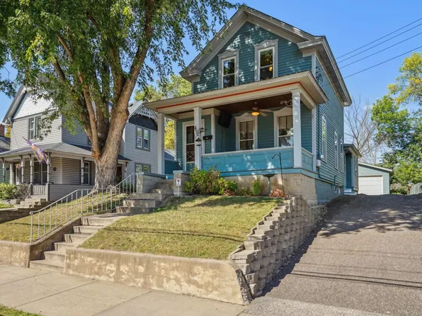 404 Laurel St W, Stillwater, MN 55082