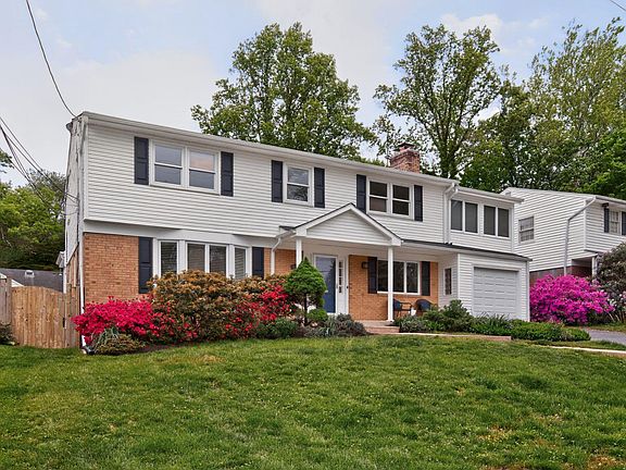 2nd image of 3600 Faircastle Dr