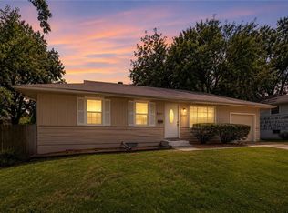 6307 E 154th Ter, Grandview, MO 64030