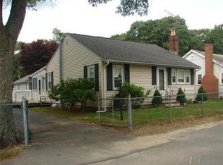 15 Pleasant Ave, Wareham, MA 02571