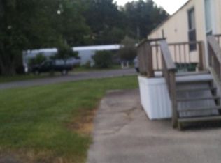 155 Echo Lake East Dr, Mooresville, IN 46158