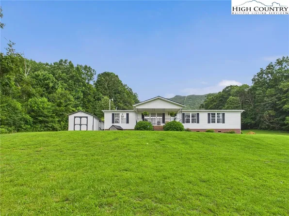 429 Harley Perry Road, Zionville, NC 28698