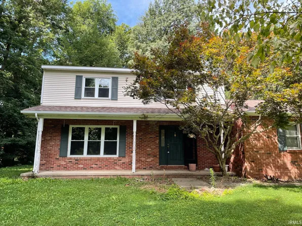 11183 Forest Dr, Plymouth, IN 46563