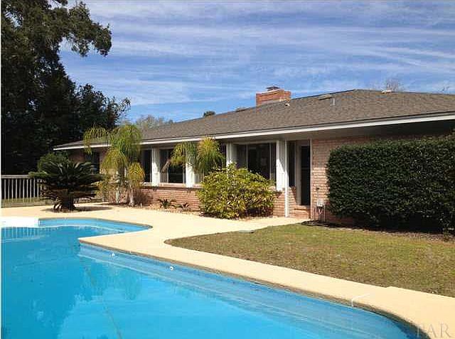 1st image of 209 Northcliff Dr