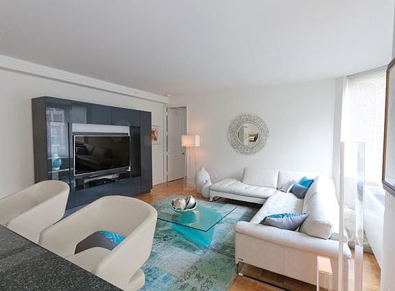 3rd image of 1930 Broadway APT 12H