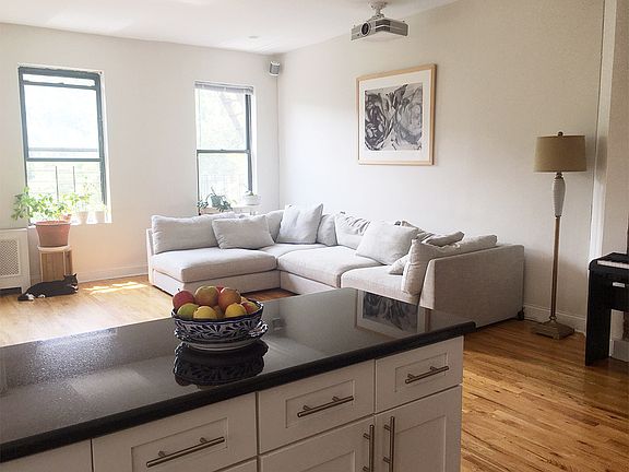 5th image of 207 Central Park N APT 21