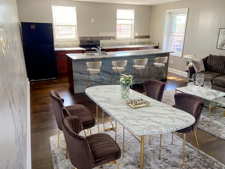 190 W Lehigh Ave #3RDFL