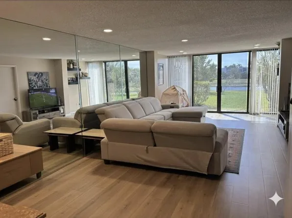 4278 Deste Court #107, Lake Worth, FL 33467