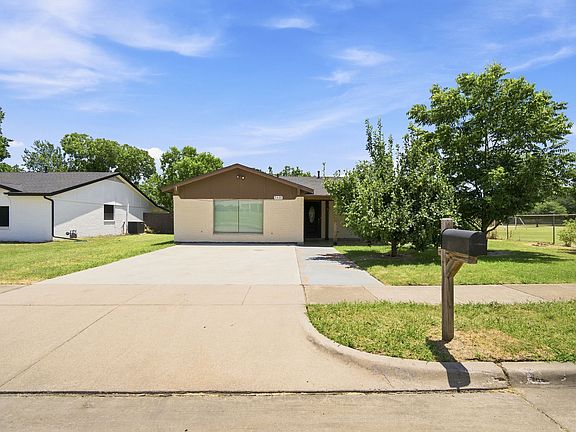 2nd image of 5420 Galway Ln