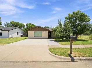 5420 Galway Ln, North Richland Hills, TX 76180