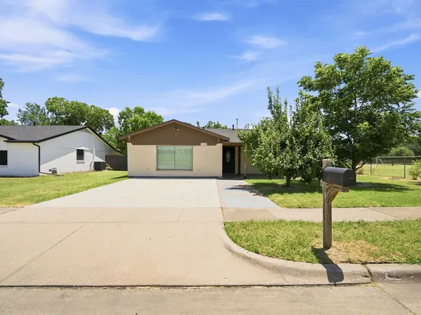 5420 Galway Ln, North Richland Hills, TX 76180