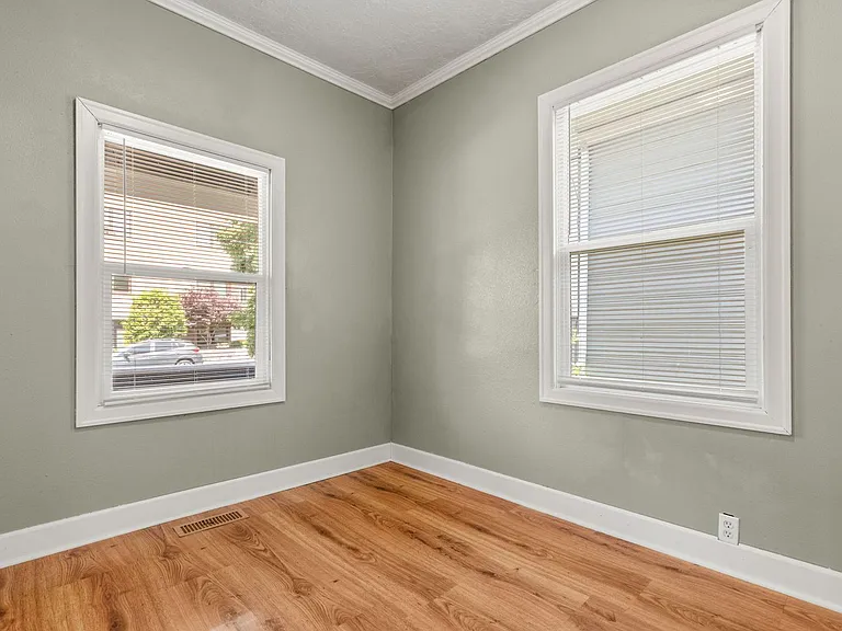 2708 SE Clinton St — Photo 17