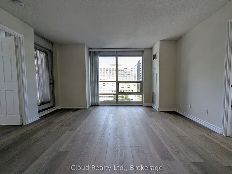761 Bay St #702 — Photo 17
