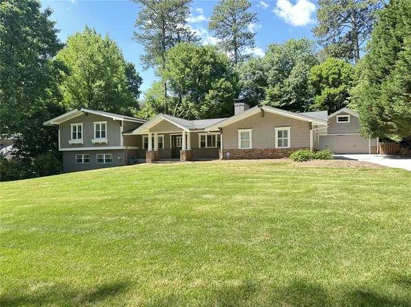 2062 Valiant Dr, Atlanta, GA 30345