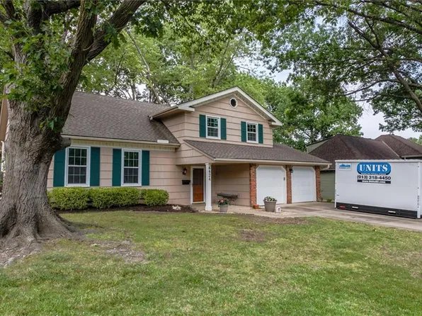 6424 W 101st St, Overland Park, KS 66212